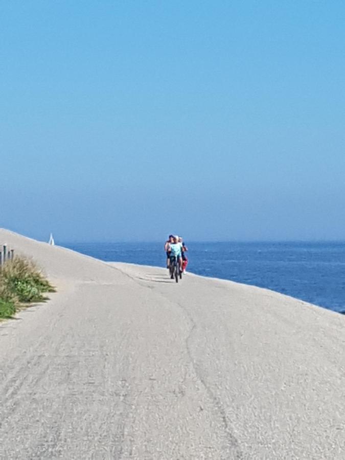 Romantisch Huisje Nabij Het Strand Met Uitzicht Op De Tulpenvelden Julianadorp Zewnętrze zdjęcie
